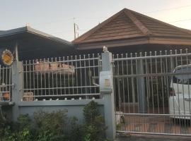 Pakin house