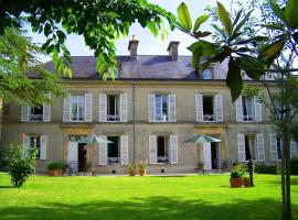 Clos de Bellefontaine B&B，位于贝叶的精品酒店