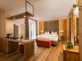 Active Hotel Pineta，位于巴塞尔加·迪·皮纳的酒店