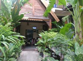 生态之家民宿，位于曼谷的酒店
