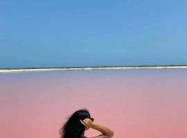 HOTEL LAS COLORADAS，位于Yuluc的酒店