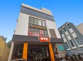 Super OYO Hotel 7 Hills Luxury Rooms