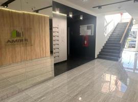 Sofi Holiday，位于奥拉迪亚的豪华型酒店
