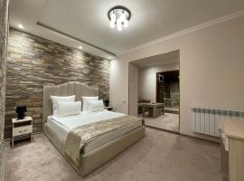 DeLin Hotel And Tours，位于埃里温的酒店