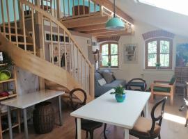 Atelieo beim Nussbaum，位于Ternitz的酒店