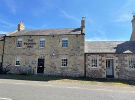 The Plough Inn Leitholm，位于科尔德斯特里姆的酒店