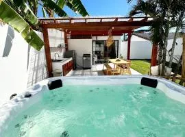 2BR BIG JACUZZI VILLA & Garden - Bali style by La perla Phuket Rawai