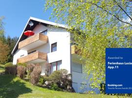 Ferienhaus Lucia, App.11，位于申瓦尔德Dobel Ski Lift附近的酒店