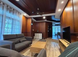 Kuching Homestay @ Stutong Indah，位于古晋的度假屋