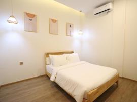 Casabella 103 A2 Grand Batam Penuin Wet Market，位于名古屋的酒店