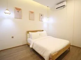 Casabella 103 A2 Grand Batam Penuin Wet Market