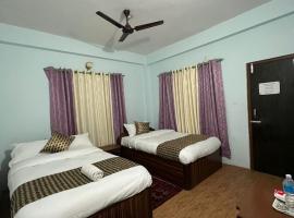 Hotel Safari Suite，位于奇旺的酒店