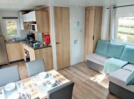 Mobil-home 6 personnes - Camping SIBLU Bonne Anse Plage，位于莱马特的酒店