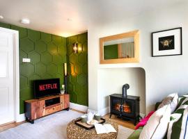 Cosy Cottage, Central Ludlow, Free Parking, Boutique Hotel Style，位于勒德洛的乡村别墅