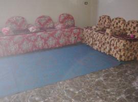 Small apartment in Egypt luxor West Bank without Home Home furnishings，位于‘Ezbet Abu Ḥabashi的公寓