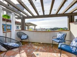 Coastal Santa Barbara Townhome, Walk to Beach!