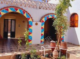 Nuba life Mostafa Guesthouse，位于Naj‘ al Madābb的乡村别墅