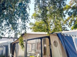 Sonata Camp，位于亚斯塔尔尼亚的豪华帐篷营地