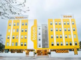 Bloom Hotel - Medicity Gurugram, Near Medanta Hospital