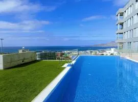 Luxury Las Canteras, pool & gym