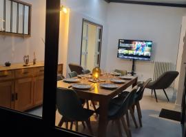 Au rayon du soleil，位于鲁瓦的酒店