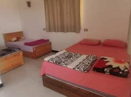 Yasmina Beach wael，位于Nuweiba`的酒店
