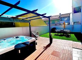 Alojamento Gândara，位于普拉亚德米拉的带按摩浴缸的酒店