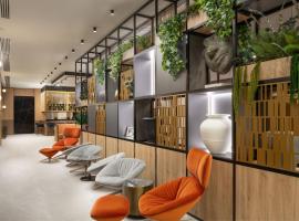 Courtyard by Marriott Cluj - Napoca Downtown，位于克卢日-纳波卡的酒店