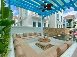 La Perla - Villa bể bơi riêng gần bãi biển，位于下龙湾的别墅