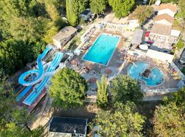Camping Parc Bellevue，位于戛纳的酒店