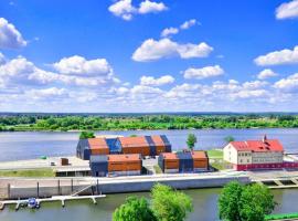 Marina Grudziądz，位于格鲁德柴兹的酒店