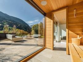 Luxury architecture chalet with view and wellness，位于布鲁登茨的酒店