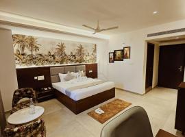 Hotel NorthInn，位于Mancherāl的酒店