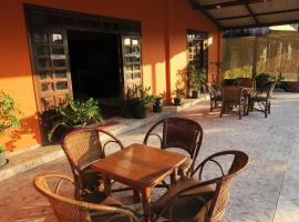 Tropical Hotel，位于Oiapoque的酒店