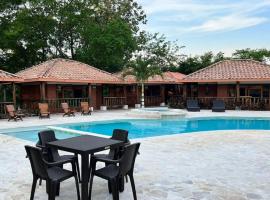 Hotel Tekal del Rio，位于Puerto Boyacá的酒店
