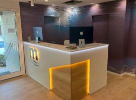 Residencia Mediterraneo，位于圣维森特德尔拉斯佩奇的酒店