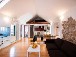 Duplex with terrace in the city centar