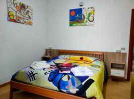 casa vacanze Libeccio parcheggio privato，位于萨普里的自助式住宿