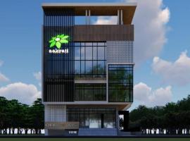 Hotel Regal Luxe international，位于马图拉的酒店