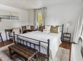 Large Private Studio Apartment