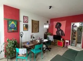Veja o mar no silêncio do centro! Hospede-se no quarto