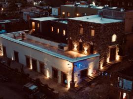 Hotel La Tarjea，位于雷亚尔卡托尔塞的酒店