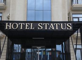 Status Hotel，位于卡尔希的酒店