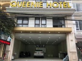 Khách sạn QUEENIE，位于海防吉碑国际机场 - HPH附近的酒店