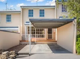 Hobart City Townhouse