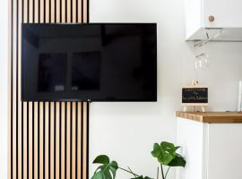 La Petite boh&eacute;me with free parking，位于斯德哥尔摩的Spa酒店