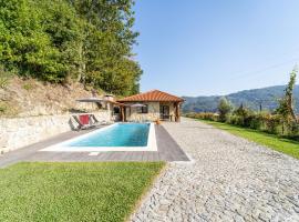 Assento do Cávado by House and People，位于Valdosende的酒店