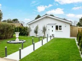 Paisley Cottage