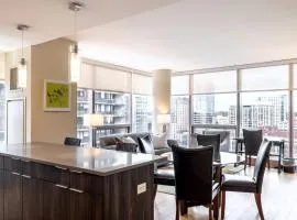 Spacious Apartment Downtown