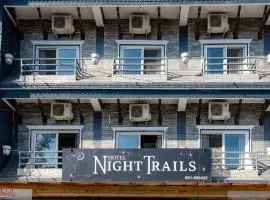 Hotel Night Trails